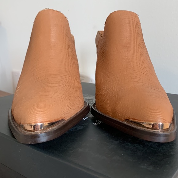 Silent D Heeled Mules in colour Cedar. Size 40. Never worn. - Picture 4 of 6